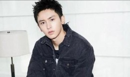 龚俊爆料自己的住所视频,揭秘明星豪宅内部细节